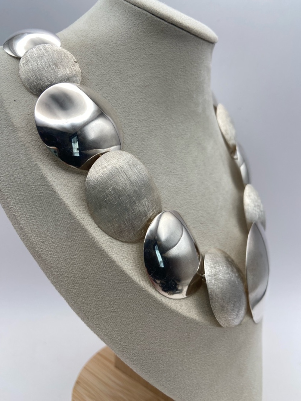 Rare Sterling Silver 925 Mirrored & Brushed Circle Necklace 19”L Contemporary - Picture 3 of 8